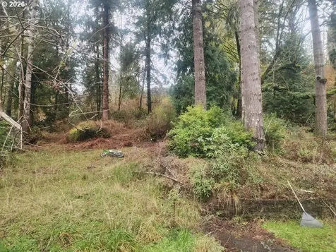 3117 S Tenmile Lakeside OR 97449