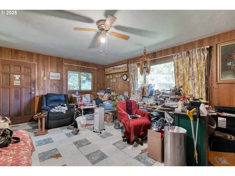 56010 Goldbrick Road Myrtle Point OR 97458