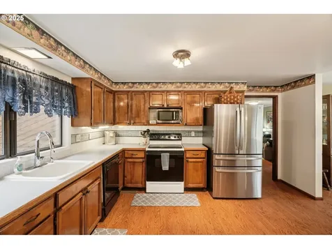 4191 SE 22nd Drive Gresham OR 97080