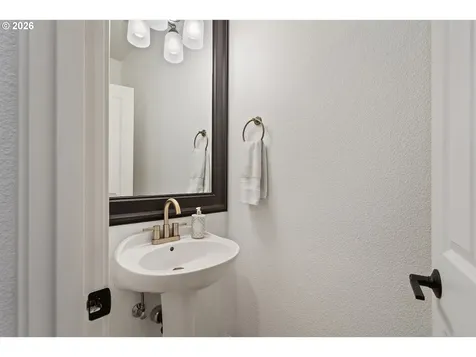 16167 NW Centine Lane Portland OR 97229