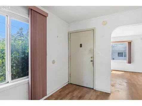3127 SE 64th Avenue Portland OR 97206