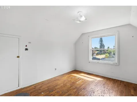 3127 SE 64th Avenue Portland OR 97206