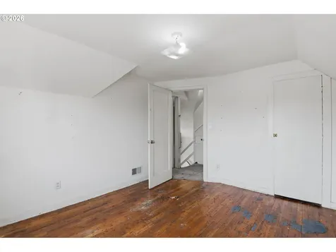 3127 SE 64th Avenue Portland OR 97206