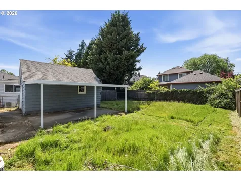 3127 SE 64th Avenue Portland OR 97206