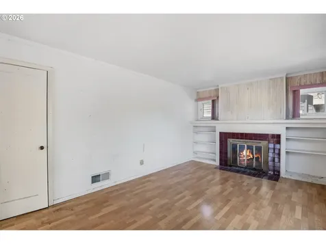3127 SE 64th Avenue Portland OR 97206