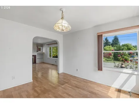 3127 SE 64th Avenue Portland OR 97206