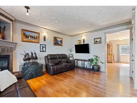 1548 NE Rocky Ridge Drive Roseburg OR 97470