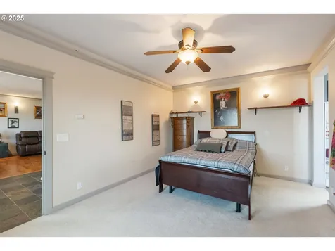 1548 NE Rocky Ridge Drive Roseburg OR 97470