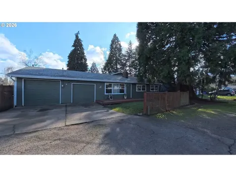 908 Browning Avenue S Salem OR 97302