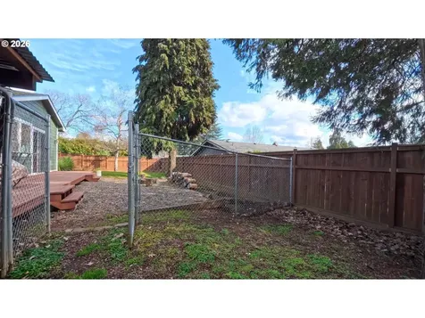 908 Browning Avenue S Salem OR 97302