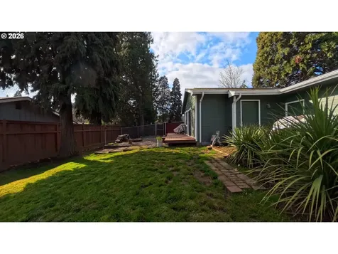 908 Browning Avenue S Salem OR 97302