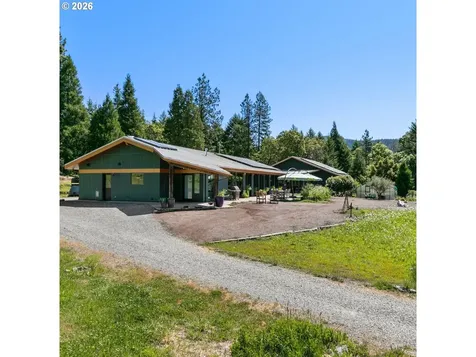 1104 1106 Upper Cow Creek Road Azalea OR 97410