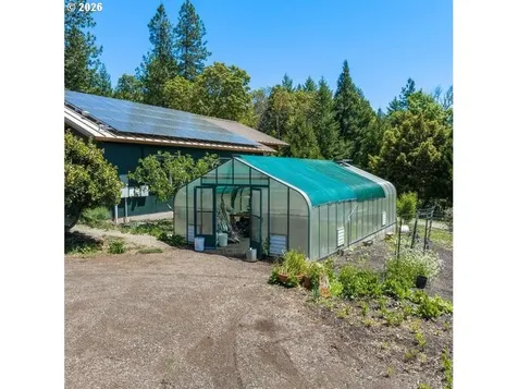 1104 1106 Upper Cow Creek Road Azalea OR 97410
