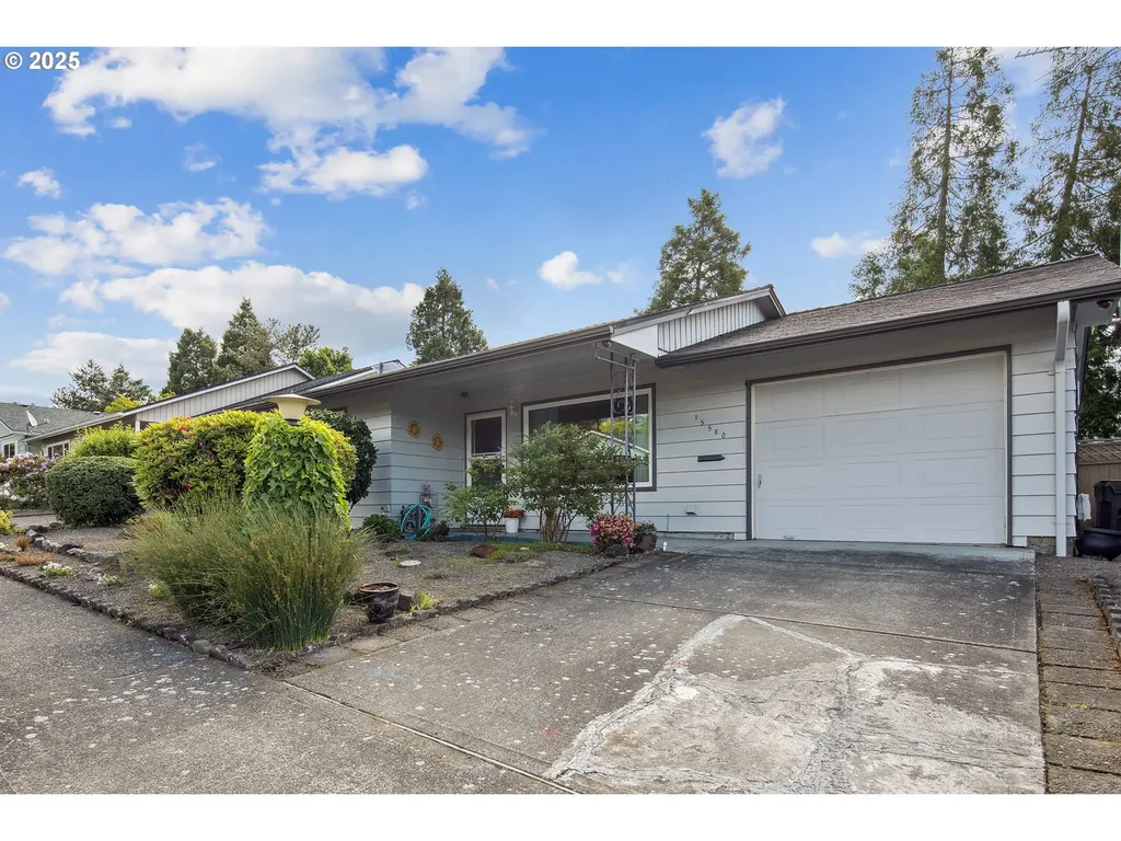 15580 SW Royalty Parkway Portland OR 97224