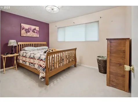 15580 SW Royalty Parkway Portland OR 97224