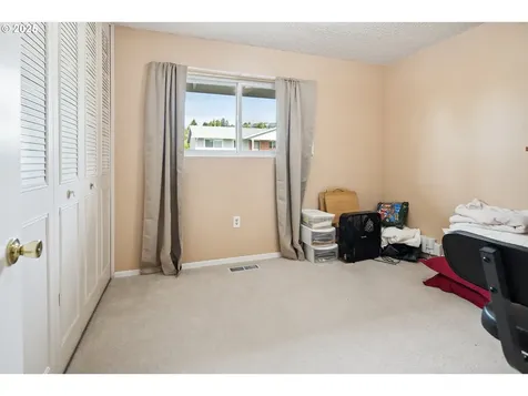 15580 SW Royalty Parkway Portland OR 97224