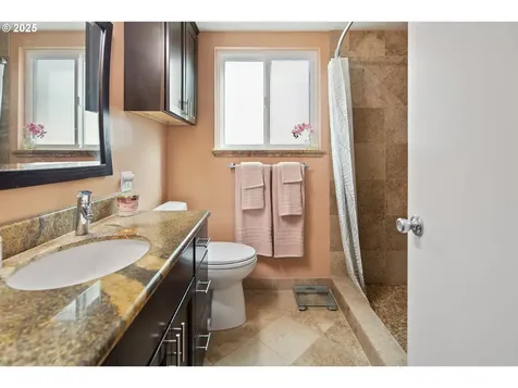 15580 SW Royalty Parkway Portland OR 97224