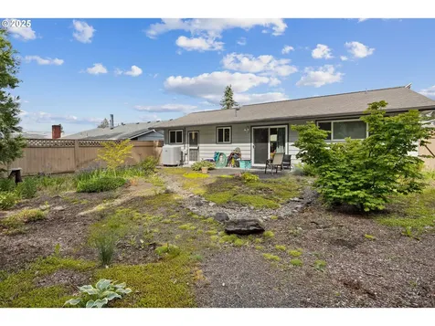 15580 SW Royalty Parkway Portland OR 97224