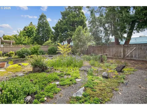 15580 SW Royalty Parkway Portland OR 97224
