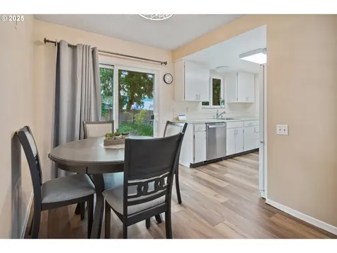 15580 SW Royalty Parkway Portland OR 97224