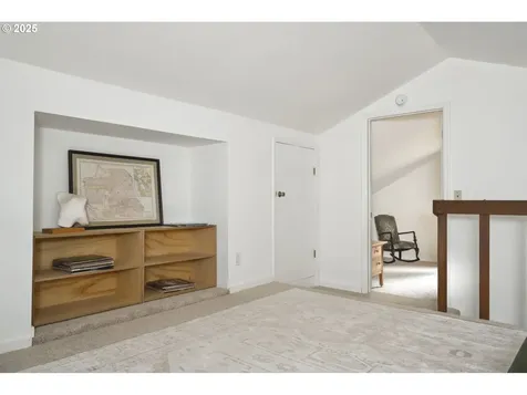7033 SE 77th Avenue Portland OR 97206