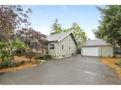7033 SE 77th Avenue Portland OR 97206