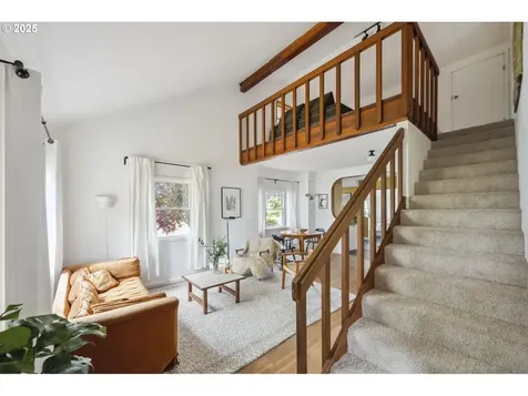 7033 SE 77th Avenue Portland OR 97206