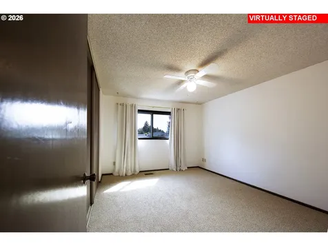 2883 SE Spruce Street Hillsboro OR 97123