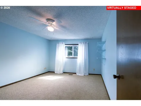 2883 SE Spruce Street Hillsboro OR 97123