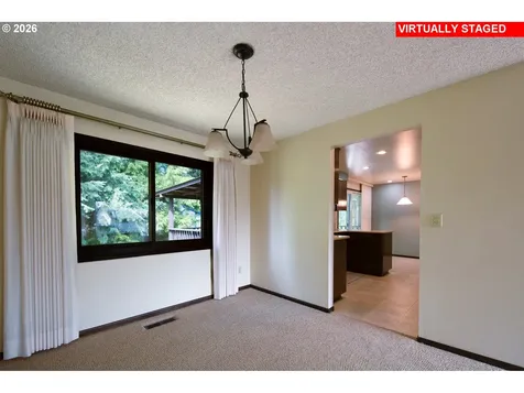 2883 SE Spruce Street Hillsboro OR 97123