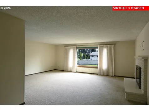 2883 SE Spruce Street Hillsboro OR 97123