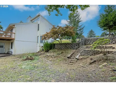 1511 Ranch Road Reedsport OR 97467