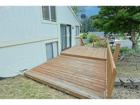 1511 Ranch Road Reedsport OR 97467