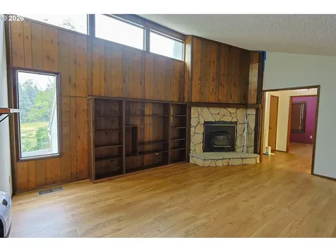 1511 Ranch Road Reedsport OR 97467