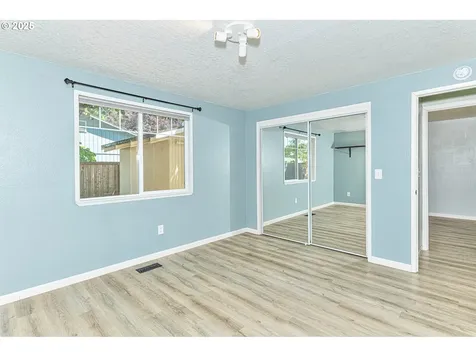 518 NE 40th Avenue Hillsboro OR 97124