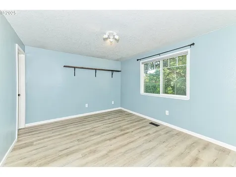 518 NE 40th Avenue Hillsboro OR 97124