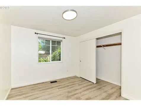 518 NE 40th Avenue Hillsboro OR 97124