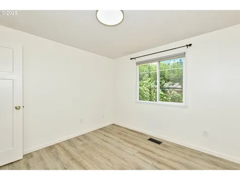 518 NE 40th Avenue Hillsboro OR 97124