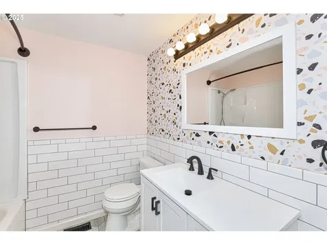518 NE 40th Avenue Hillsboro OR 97124