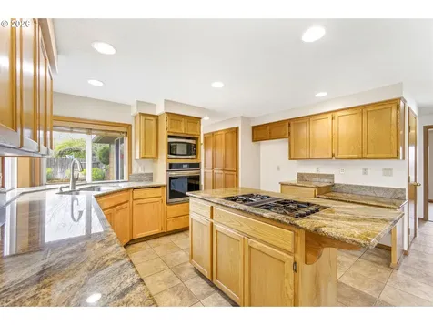 3642 Powder Creek Court N Keizer OR 97303