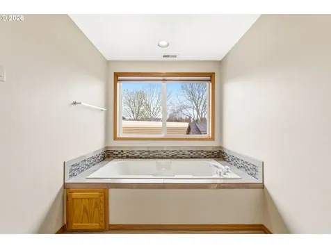 3642 Powder Creek Court N Keizer OR 97303
