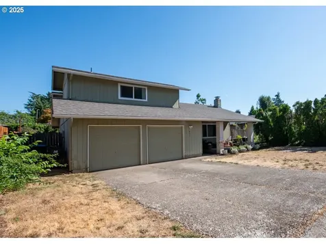439 64th Street Springfield OR 97478