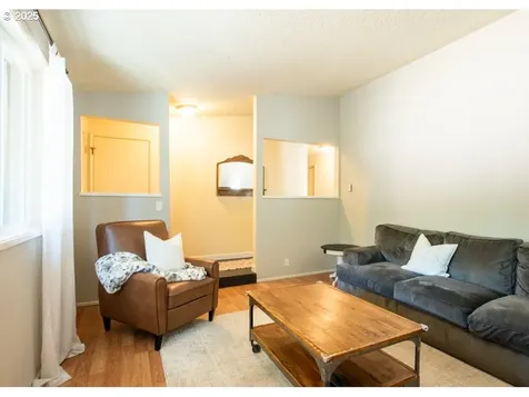 439 64th Street Springfield OR 97478