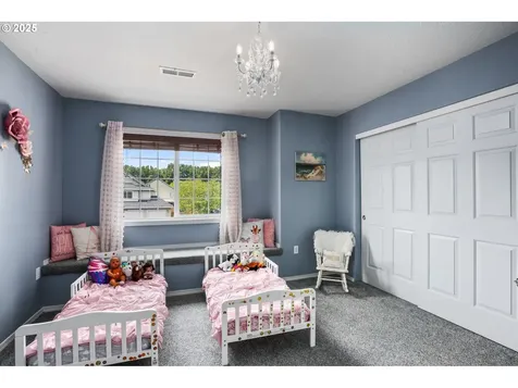 176 Raspberry Lane Woodland WA 98674