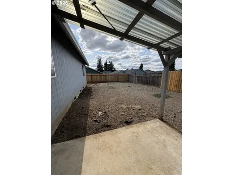 986 Arthur Avenue Cottage Grove OR 97424
