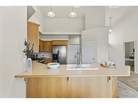 1656 Iron Horse Road Eugene OR 97402
