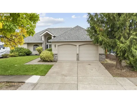 1656 Iron Horse Road Eugene OR 97402