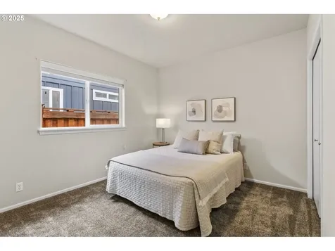 1656 Iron Horse Road Eugene OR 97402