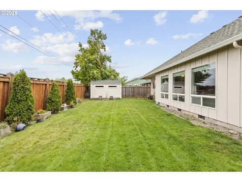 1656 Iron Horse Road Eugene OR 97402