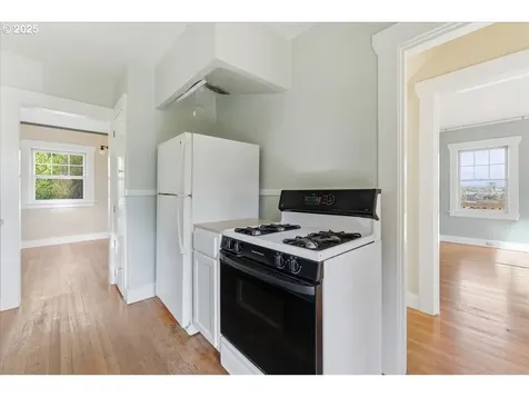 10226 NW 109th Avenue Portland OR 97231